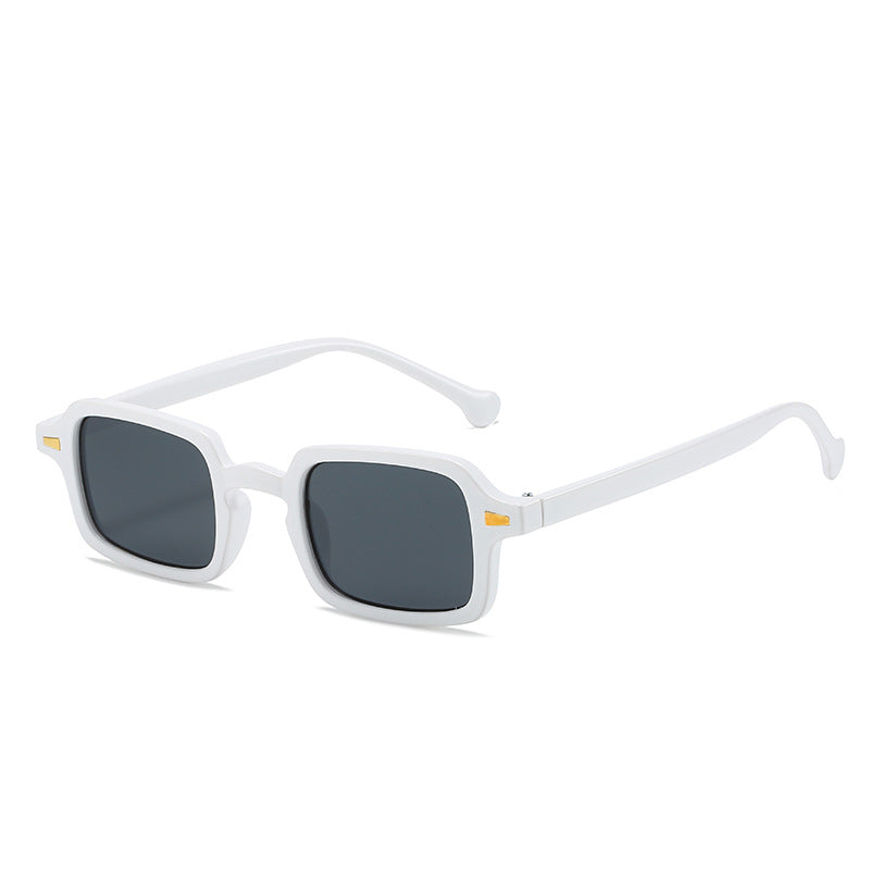 Modische Vintage Sonnenbrille mit eckigem Design