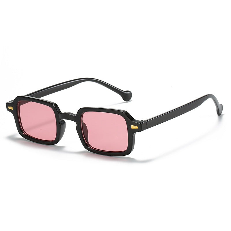 Modische Vintage Sonnenbrille mit eckigem Design